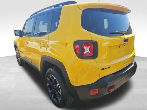 Used 2023 Jeep Renegade Trailhawk w/ Trailhawk Elite Group image 4