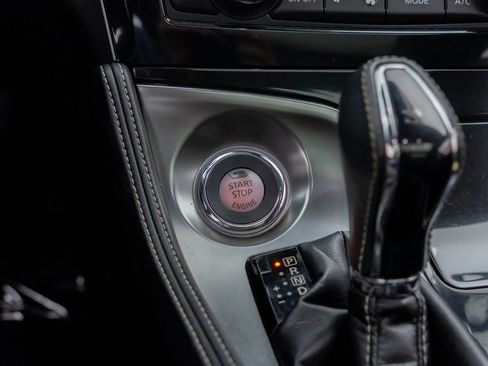 Used 2019 Nissan Maxima Platinum w/ Sport Mat Group FWD image 21