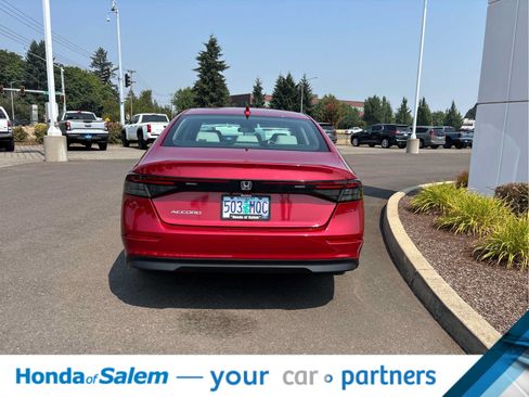 Used 2023 Honda Accord LX image 5