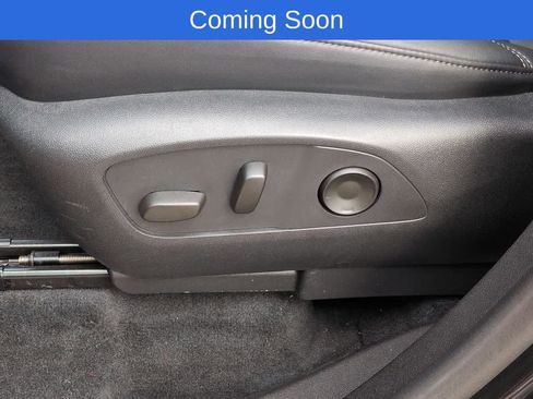 Used 2024 GMC Acadia Elevation w/ Luxury Package image 17