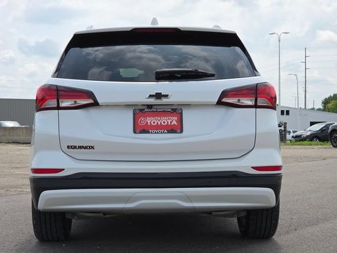 Used 2024 Chevrolet Equinox Premier FWD image 24