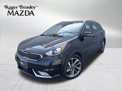 Used 2018 Kia Niro Touring image 1
