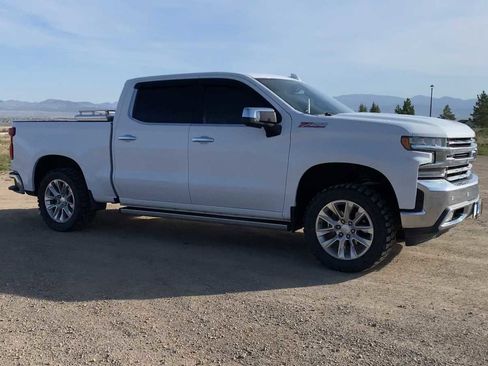 Used 2019 Chevrolet Silverado 1500 LTZ AWD/4WD image 2