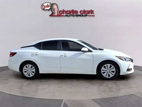 Used 2023 Nissan Sentra S image 7