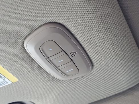 Used 2019 RAM 2500 Laramie AWD/4WD image 27