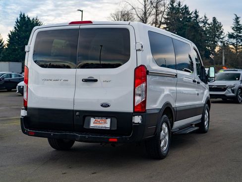 Used 2019 Ford Transit 150 XLT image 9