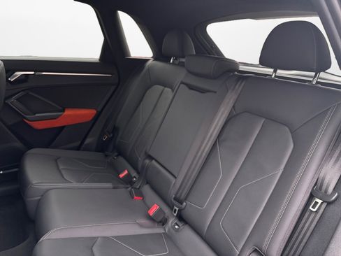 Used 2020 Audi Q3 2.0T Premium Plus w/ Premium Plus Package image 12