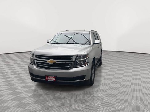 Used 2019 Chevrolet Tahoe LS AWD/4WD image 32