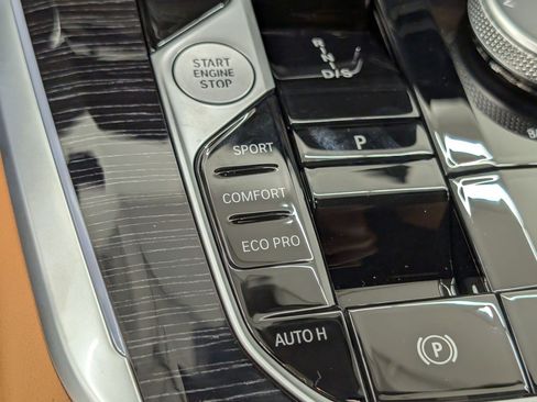 New 2026 BMW X5 sDrive40i RWD image 23