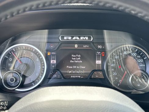 Used 2022 RAM 1500 Lone Star AWD/4WD image 13