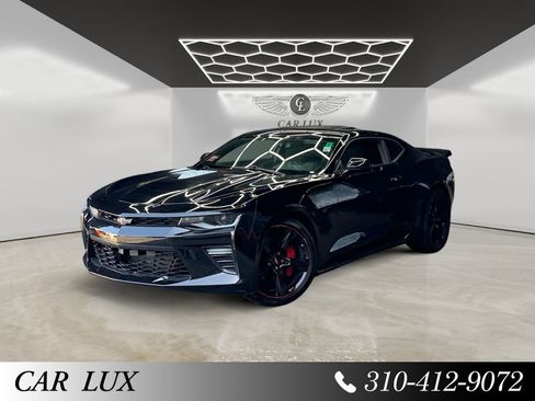 Used 2017 Chevrolet Camaro SS RWD image 1