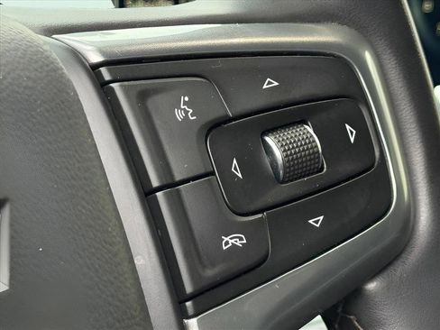 Used 2024 Chevrolet Silverado 2500 LT image 22
