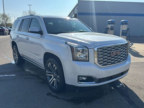 Used 2019 GMC Yukon Denali w/ Denali Ultimate Package image 7