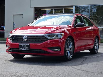 Used 2021 Volkswagen Jetta R-Line w/ R-Line Cold Weather Package