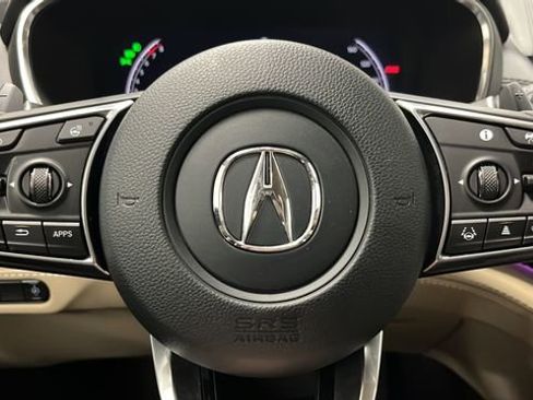 Used 2023 Acura MDX SH-AWD w/ Advance Package image 16