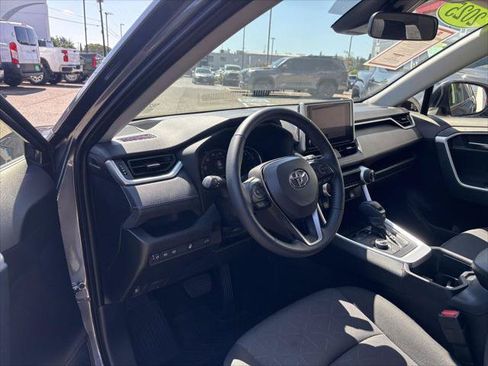 Certified 2025 Toyota RAV4 XLE w/ Convenience Package AWD/4WD image 6