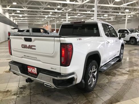 Used 2023 GMC Sierra 1500 SLT image 5