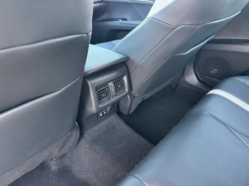 Used 2025 Toyota Camry SE FWD image 16