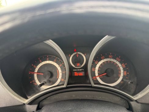 Used 2014 Scion tC FWD image 9