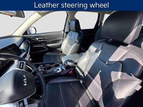 Certified 2024 Kia Telluride S w/ S Sunroof Package image 24