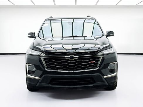 Used 2022 Chevrolet Traverse RS w/ LPO, Floor Liner Package image 2