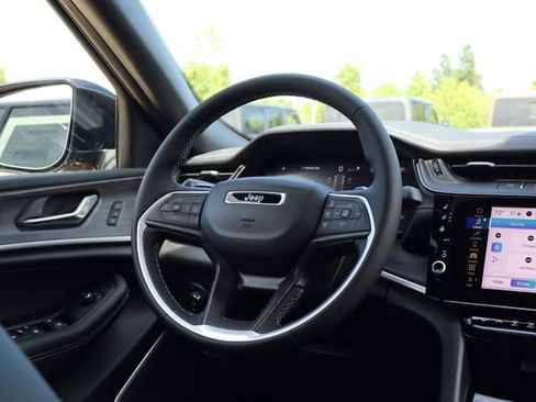 New 2026 Jeep Grand Cherokee Limited AWD/4WD image 48