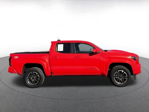 Used 2024 Toyota Tacoma TRD Sport RWD image 11