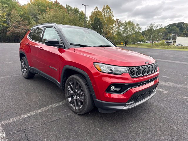 Used 2026 Jeep Compass Limited AWD/4WD image 15