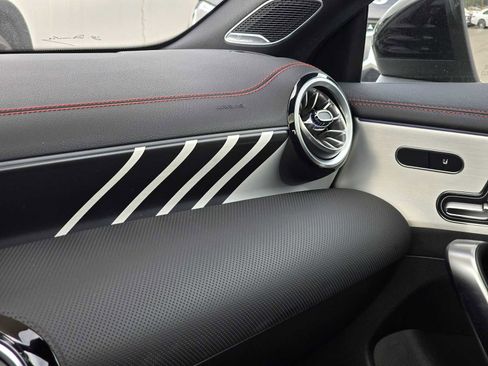 New 2025 Mercedes-Benz CLA 35 AMG 4MATIC image 31