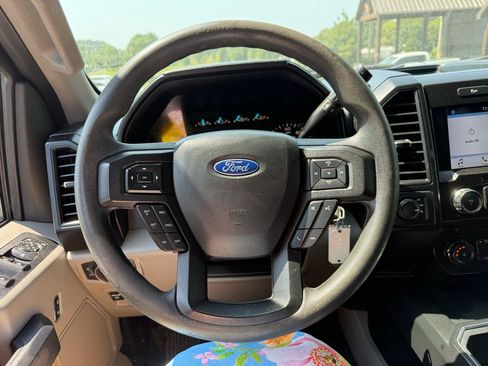 Used 2019 Ford F150 XL w/ Equipment Group 101A Mid AWD/4WD image 8