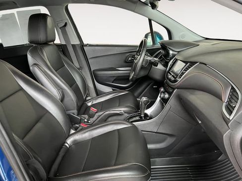 Used 2020 Chevrolet Trax Premier image 13