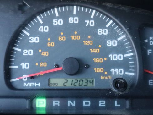 Used 2000 Toyota 4Runner SR5 w/ Upgrade Value Pkg 4 image 42