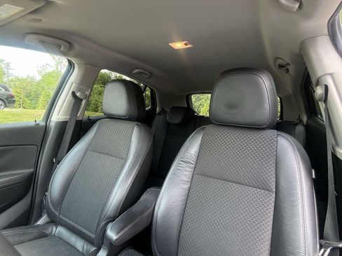 Used 2017 Buick Encore Sport Touring FWD image 11