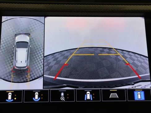 Used 2022 Buick Encore GX Essence w/ Advanced Technology Package image 18