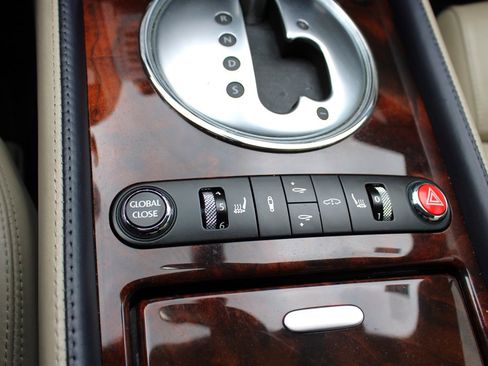 Used 2005 Bentley Continental GT image 25