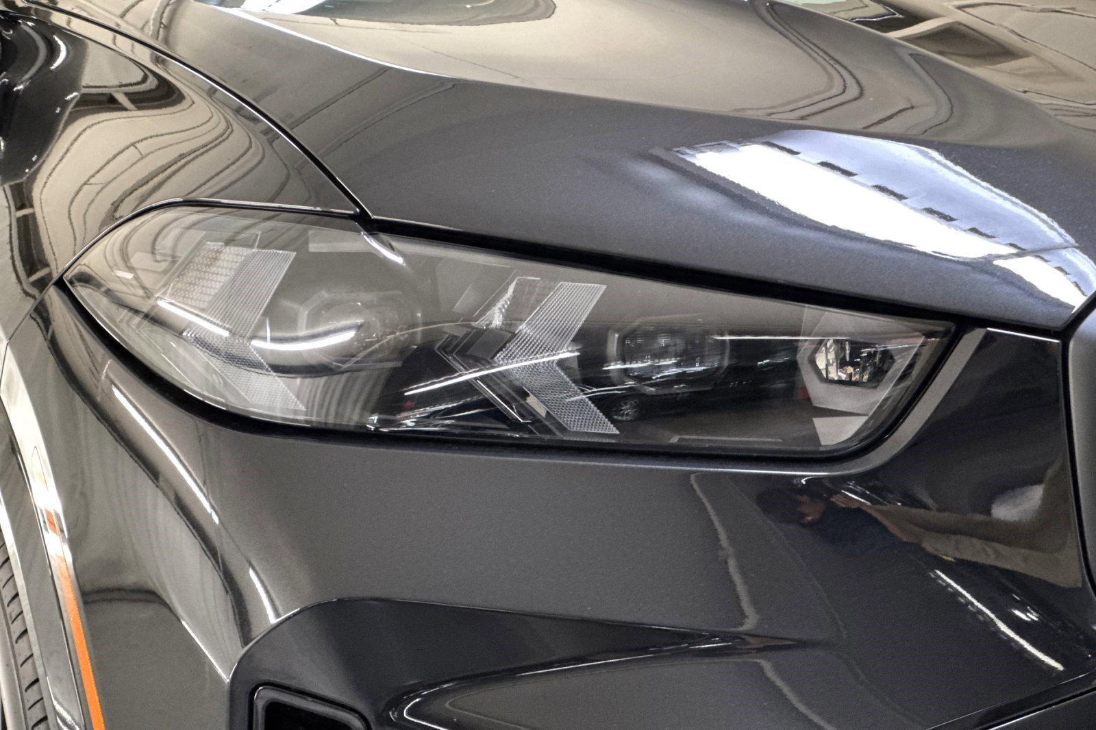 Used 2026 BMW X5 sDrive40i w/ M Sport Package RWD image 10