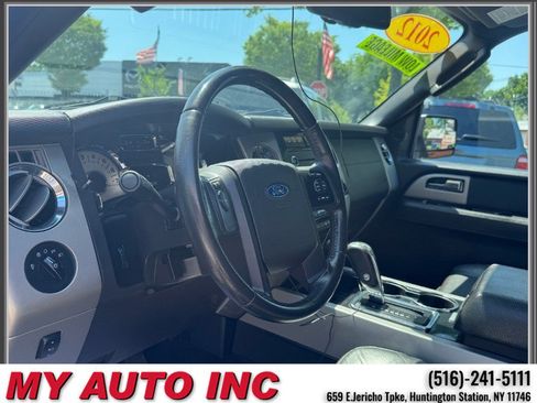Used 2012 Ford Expedition Limited AWD/4WD image 19