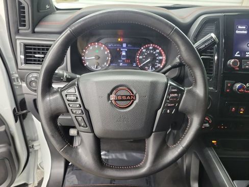 Used 2023 Nissan Titan PRO-4X w/ Pro-4x Convenience Package image 28