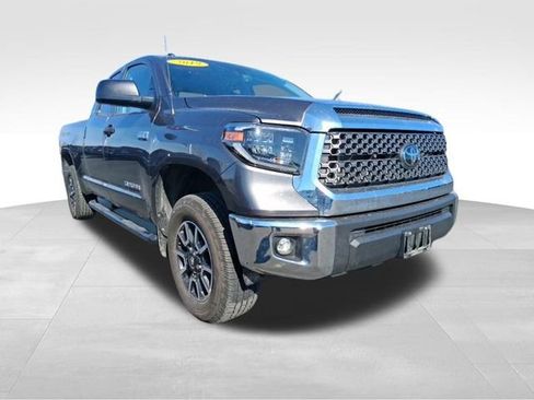 Used 2019 Toyota Tundra SR5 w/ TRD Off Road Package image 4