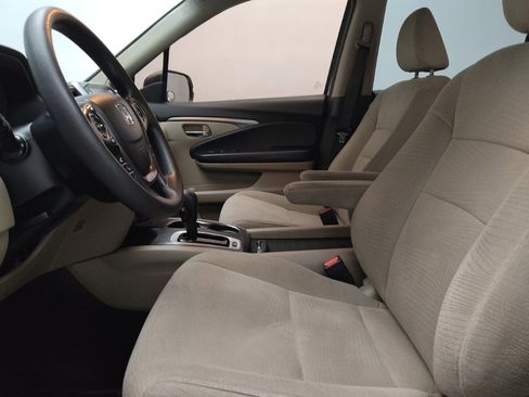 Used 2016 Honda Pilot EX image 17