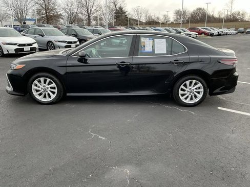 Used 2024 Toyota Camry LE image 8