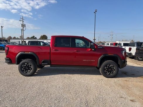 Used 2026 GMC Sierra 2500 AT4X w/ LPO, Black Badging Package image 7
