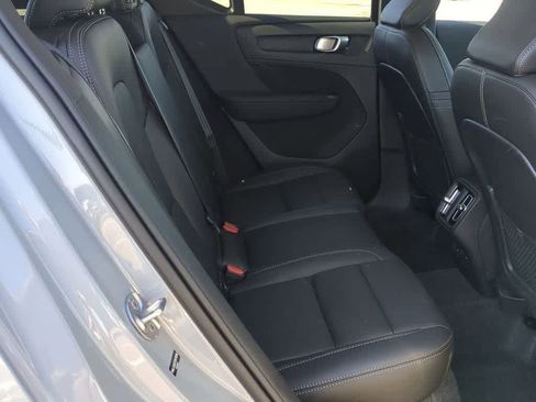 Used 2026 Volvo XC40 B5 Plus w/ Protection Package Premier image 19