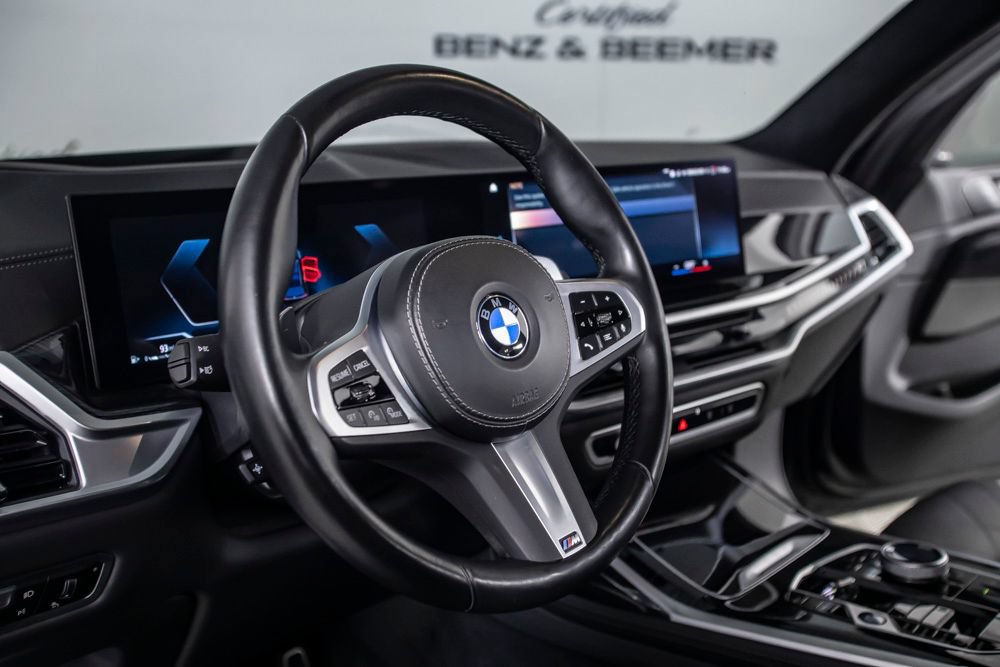 Used 2023 BMW X7 xDrive40i w/ M Sport Package AWD/4WD image 22