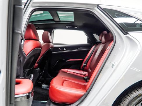 Used 2026 Kia K5 GT-Line w/ GT-Line Premium Package image 35