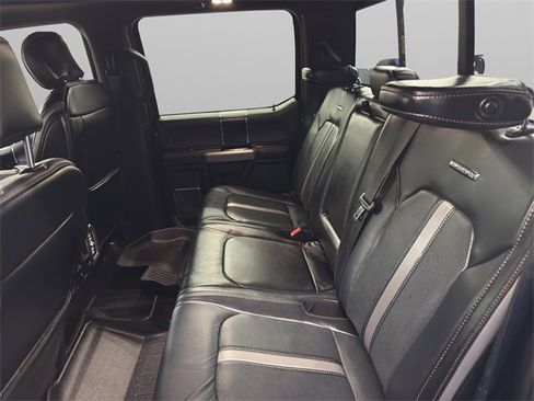 Used 2019 Ford F150 Platinum w/ Equipment Group 701A Luxury image 13