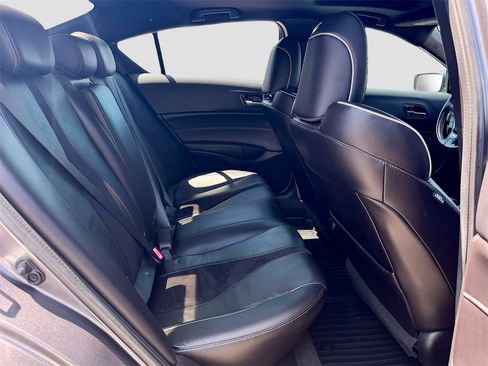 Used 2022 Acura ILX Premium and A-SPEC Packages image 26