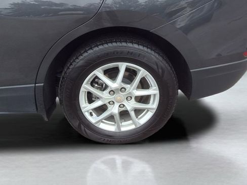 Used 2023 Chevrolet Equinox LT AWD/4WD image 22