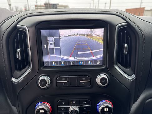 Used 2019 GMC Sierra 1500 AT4 w/ AT4 Premium Package image 17