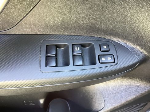 Used 2024 Mitsubishi Eclipse Cross SE image 17